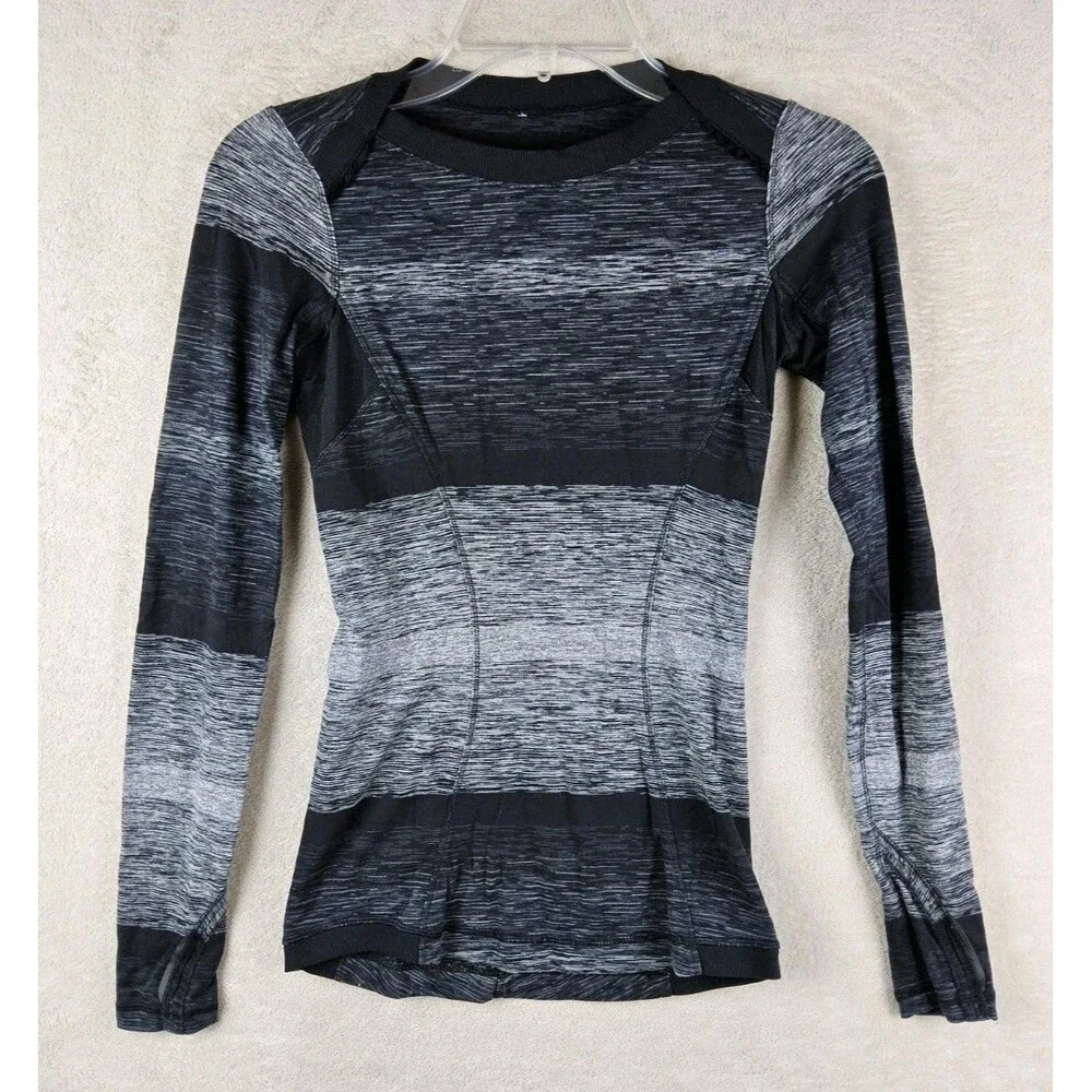 Lululemon Women’s Base Runner Long Sleeve Athletic Top Size 2